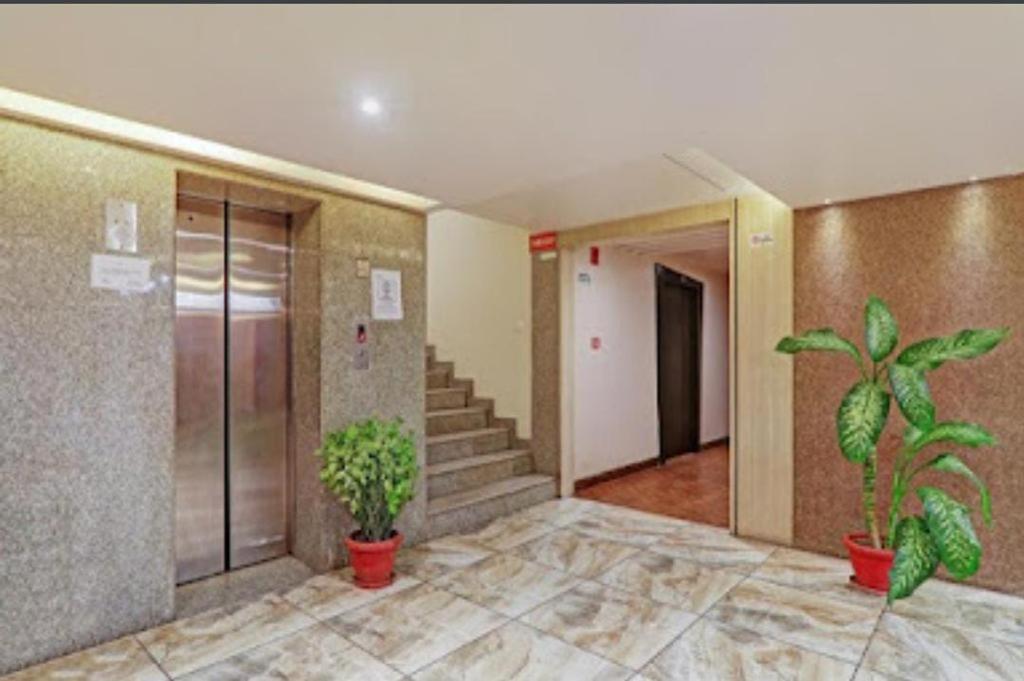 Shelter Hotel Lucknow Extérieur photo
