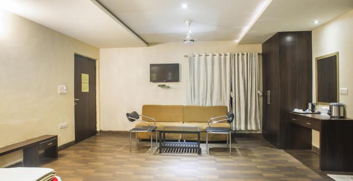 Shelter Hotel Lucknow Extérieur photo